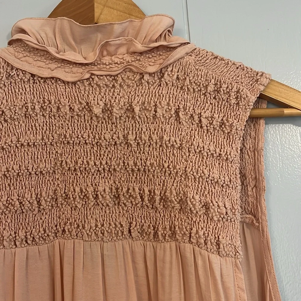 Free People Pink Ruffle Me Up Top- Pink- Small; perfect all-season feminine top!